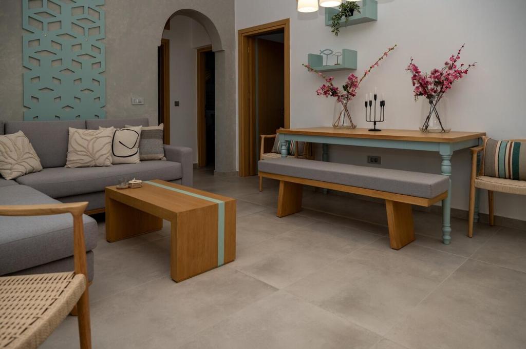 Crystal-clear waters of Frangokastello coastline near Villa Akalli